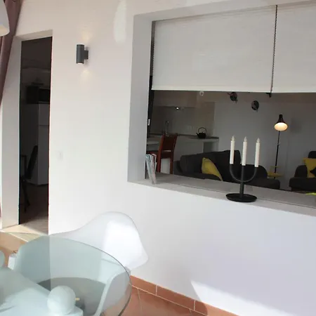 Grosses Modernes Ferienapartment Atlantico Appartamento